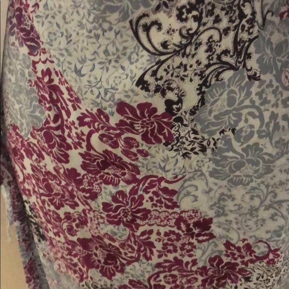 NWT Jones New York light blue and dark pink robe. - Picture 7 of 9